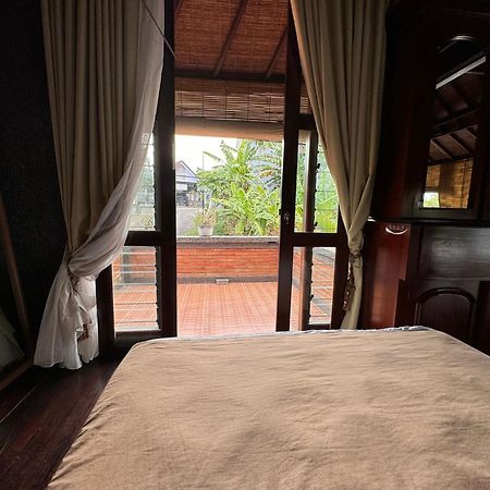 Giri Hill Homestay Nusa Dua  Exterior photo