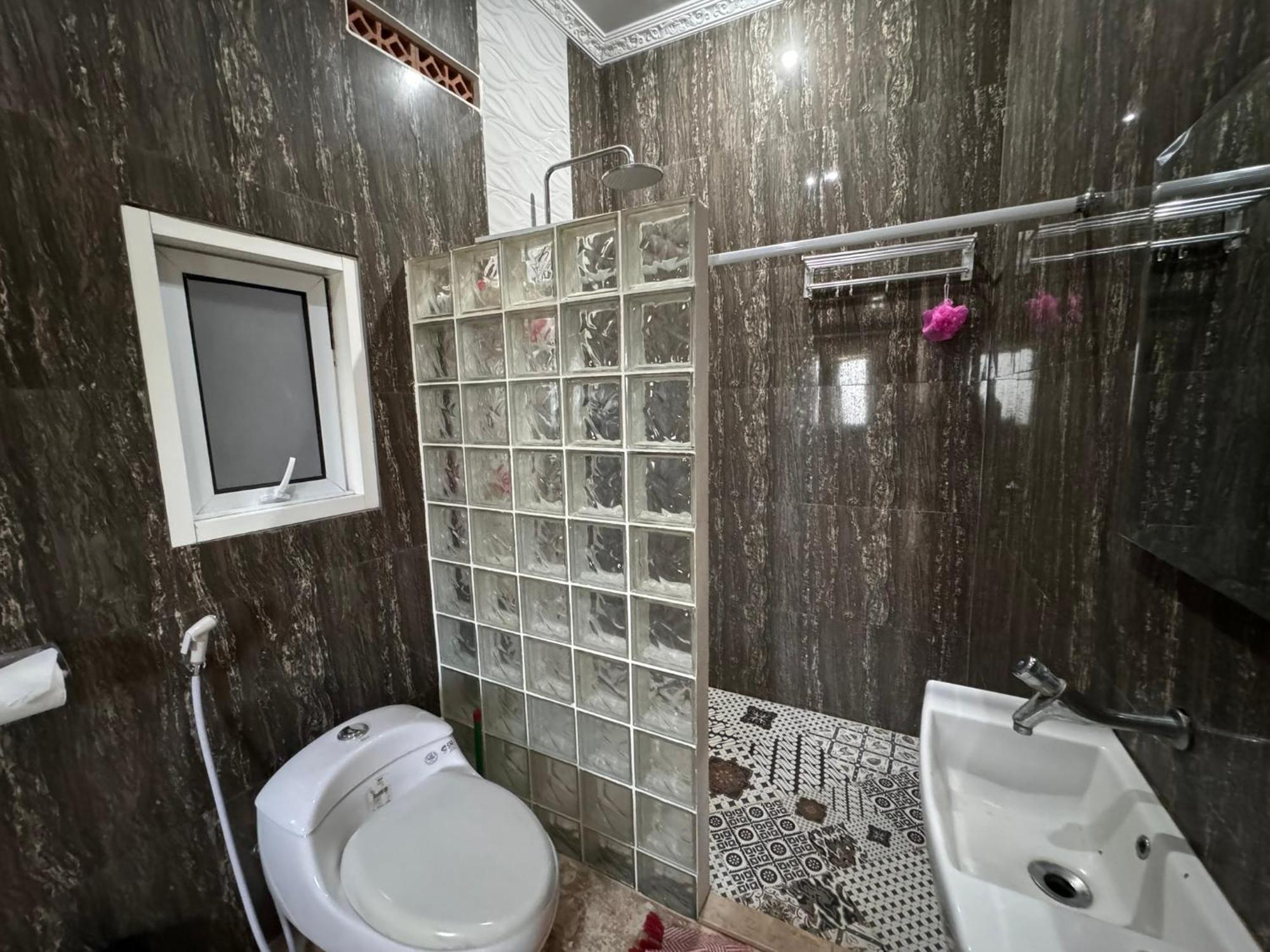 Giri Hill Homestay Nusa Dua  Exterior photo