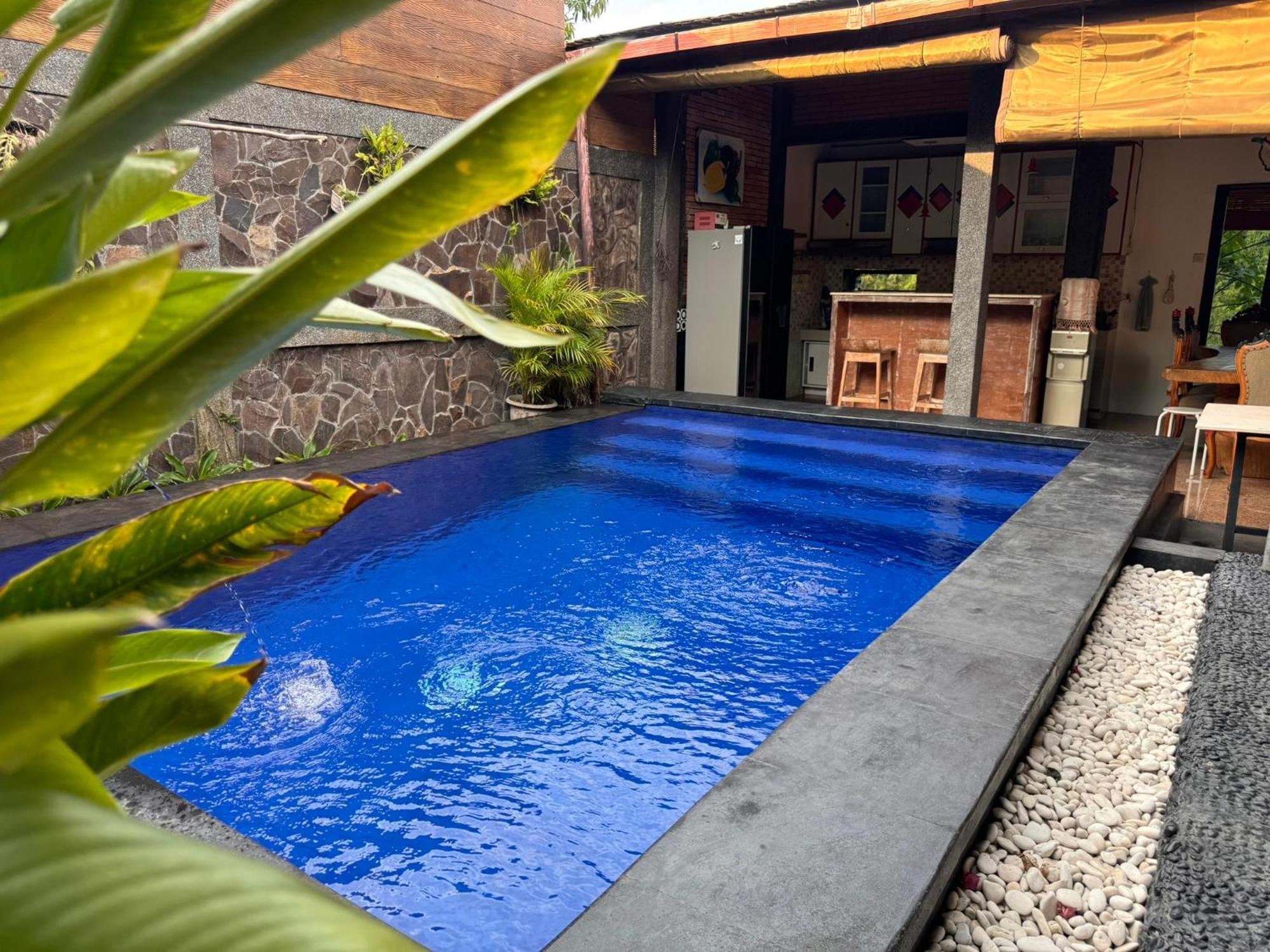 Giri Hill Homestay Nusa Dua  Exterior photo